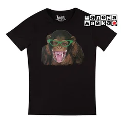 Шимпанзе в очках На черном